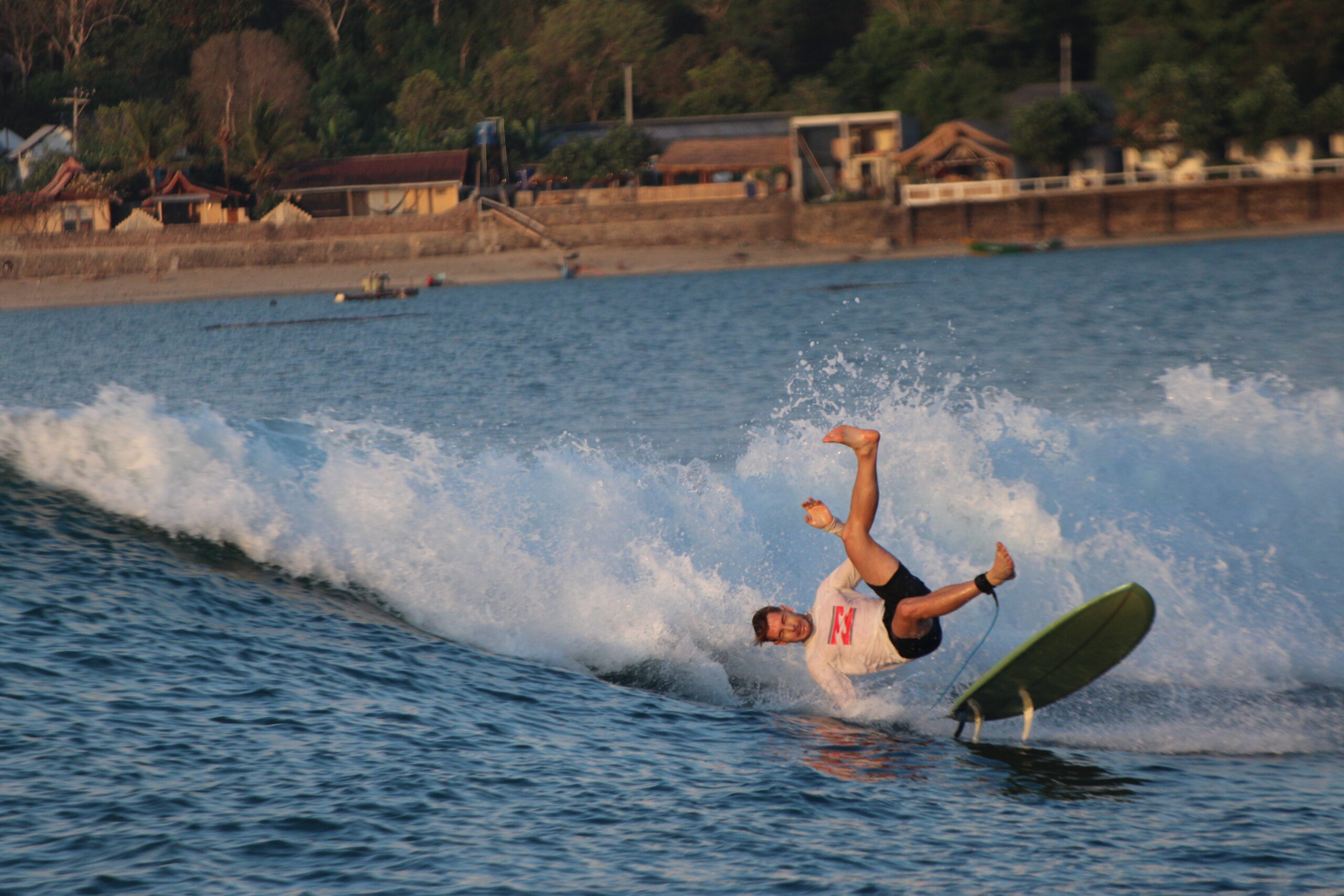 surf-wipeout-hold-down-training.jpg